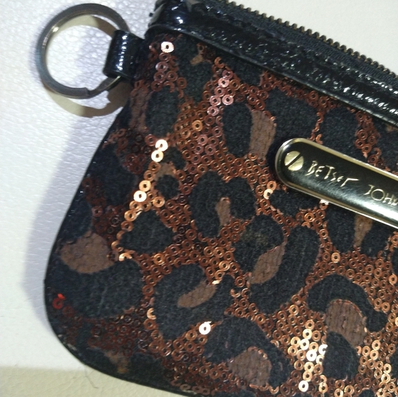 Free With Purchase Betsey Johnson change purse card key chain holder Wallet - Picture 9 of 16